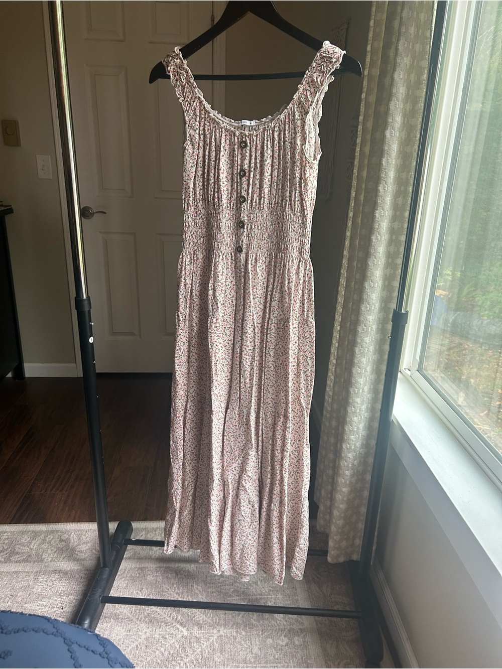 Floral Pink Sleeveless Maxi Dress with Button Front